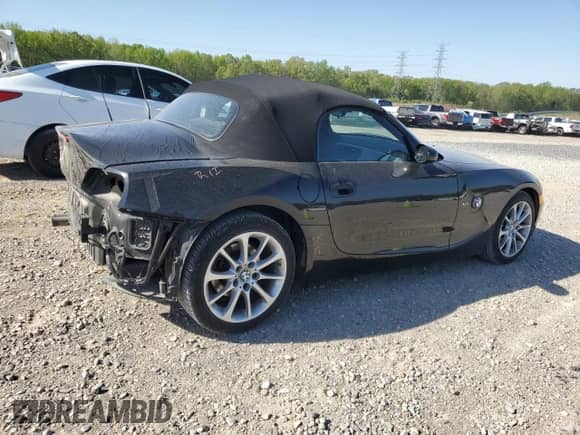 2008 BMW Z4 3.0i with VIN 4USBU33598LW61004, listed as a Copart auction lot 52142685 with 103,764 mi miles and Clean title. Bid and sale history available at DreamBid. Image 3.