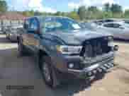 2017 Toyota Tacoma SR5 with VIN 3TMCZ5AN0HM102398, listed as a IAAI auction lot 43141321 with 136,440 mi miles and . Bid and sale history available at DreamBid. Image 1.