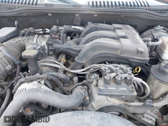 2005 Ford Explorer XLT with VIN 1FMZU63K95ZA77797, listed as a IAAI auction lot 42374661 with 187,409 mi miles and . Bid and sale history available at DreamBid. Image 10.