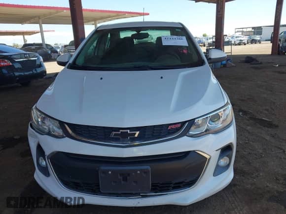 2019 Chevrolet Sonic LT z VIN 1G1JD5SB4K4135846, wystawiony jako IAAI lot #42444386 z przebiegiem 57 598 mil mil oraz . Historia ofert i sprzedaży dostępna na DreamBid. Obrazek 12.
