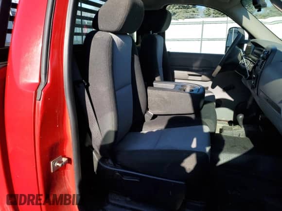 2008 Chevrolet Silverado 2500HD Work Truck z VIN 1GCHK24K58E118029, wystawiony jako Copart lot #46854015 z przebiegiem 118 233 mil mil oraz Szkoda całkowita • Salvage title. Historia ofert i sprzedaży dostępna na DreamBid. Obrazek 10.