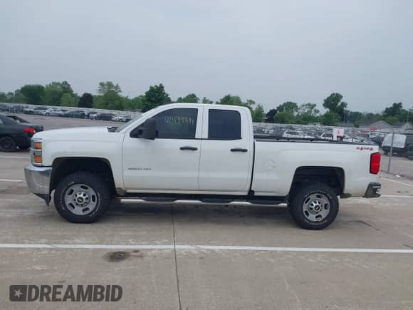2016 Chevrolet Silverado 2500HD Work Truck z VIN 1GC2KUEG0GZ137431, wystawiony jako IAAI lot #42499894 z przebiegiem 228 740 mil mil oraz . Historia ofert i sprzedaży dostępna na DreamBid. Obrazek 14.