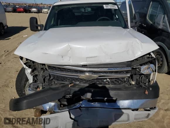 2006 Chevrolet Silverado 3500 с VIN 1GBHC39D96E241010, выставлен на аукционе Copart как лот 88733905 с пробегом Не указан миль и Списание • Salvage title. История ставок и продаж доступна на DreamBid. Изображение 12.