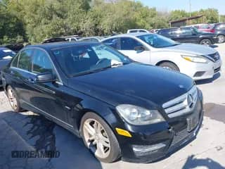 2012 Mercedes-Benz C 250 Sport с VIN WDDGF4HB8CR236198, выставлен на аукционе IAAI как лот 43443902 с пробегом 175 699 миль миль и . История ставок и продаж доступна на DreamBid. Изображение 1.