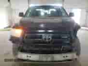 2012 Toyota Tundra z VIN 5TFUW5F11CX256513, wystawiony jako Copart lot #84803865 z przebiegiem 255 916 mil mil oraz Szkoda całkowita • Salvage title. Historia ofert i sprzedaży dostępna na DreamBid. Obrazek 5.