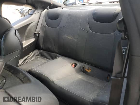 2016 Hyundai Genesis Coupe R-Spec с VIN KMHHU6KJ9GU133015, выставлен на аукционе Copart как лот 69872155 с пробегом 71 444 миль миль и Списание • Salvage title. История ставок и продаж доступна на DreamBid. Изображение 10.