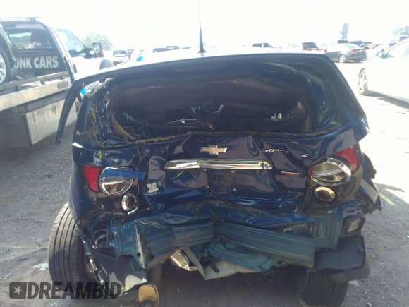 2013 Chevrolet Sonic LTZ с VIN 1G1JE6SBXD4193465, выставлен на аукционе IAAI как лот 42649136 с пробегом 32 782 миль миль и . История ставок и продаж доступна на DreamBid. Изображение 6.