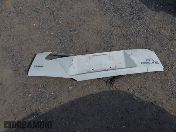 2017 Hyundai Tucson SE с VIN KM8J3CA47HU475448, выставлен на аукционе IAAI как лот 42904548 с пробегом 122 373 миль миль и . История ставок и продаж доступна на DreamBid. Изображение 12.