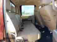 2015 Ford F-250 Lariat z VIN 1FT7W2BT4FEB04440, wystawiony jako IAAI lot #43252943 z przebiegiem 230 062 mil mil oraz . Historia ofert i sprzedaży dostępna na DreamBid. Obrazek 8.