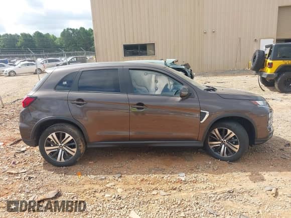 2020 Mitsubishi Outlander SE с VIN JA4AP4AU3LU012174, выставлен на аукционе IAAI как лот 42758438 с пробегом 15 827 миль миль и . История ставок и продаж доступна на DreamBid. Изображение 13.