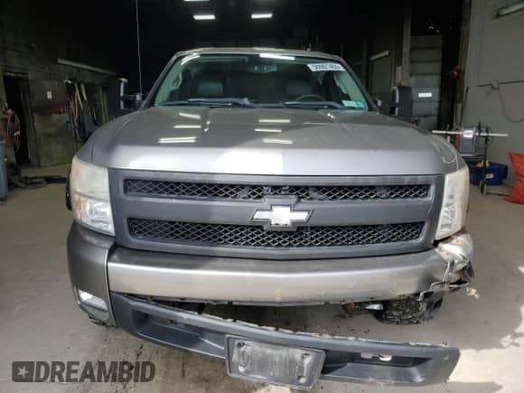 2007 Chevrolet Silverado 1500 LTZ with VIN 2GCEK19J571509307, listed as a Copart auction lot 50901465 with 130,473 mi miles and Salvage title. Bid and sale history available at DreamBid. Image 5.