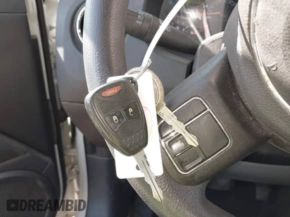 2017 Jeep Compass Sport с VIN 1C4NJCBA5HD123887, выставлен на аукционе IAAI как лот 41996849 с пробегом 145 477 миль миль и . История ставок и продаж доступна на DreamBid. Изображение 11.