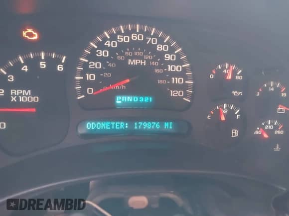 2003 Chevrolet Silverado 1500 with VIN 2GCEK19T831213564, listed as a IAAI auction lot 41616748 with 179,876 mi miles and . Bid and sale history available at DreamBid. Image 7.
