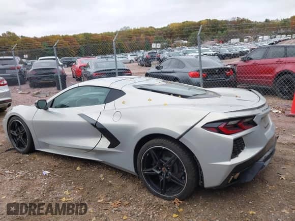 2022 Chevrolet Corvette 2LT with VIN 1G1YB2D49N5113390, listed as a IAAI auction lot 43469083 with 12,542 mi miles and . Bid and sale history available at DreamBid. Image 14.