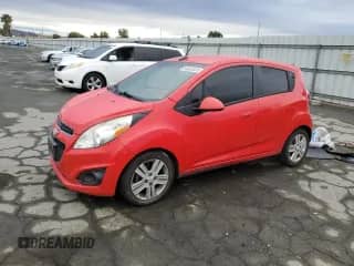 2013 Chevrolet Spark LT с VIN KL8CD6S97DC620311, выставлен на аукционе Copart как лот 84602805 с пробегом 341 139 миль миль и Списание • Salvage title. История ставок и продаж доступна на DreamBid. Изображение 1.
