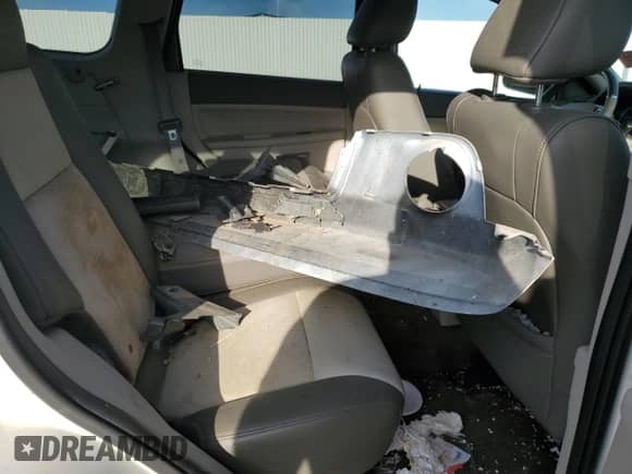 2009 Jeep Grand Cherokee Limited с VIN 1J8HR58P99C502470, выставлен на аукционе Copart как лот 65647855 с пробегом 54 799 миль миль и Списание • Salvage title. История ставок и продаж доступна на DreamBid. Изображение 11.