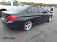 2015 BMW 3 Series 320i xDrive с VIN WBA3C3G55FNS73337, выставлен на аукционе IAAI как лот 43422688 с пробегом 202 326 миль миль и . История ставок и продаж доступна на DreamBid. Изображение 4.