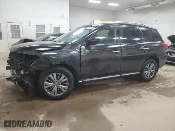 2017 Nissan Pathfinder Platinum with VIN 5N1DR2MM3HC640502, listed as a Copart auction lot 71674195 with 120,696 mi miles and Clean title. Bid and sale history available at DreamBid. Image 1.
