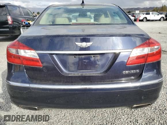 2012 Hyundai Genesis 3.8L z VIN KMHGC4DD1CU205264, wystawiony jako Copart lot #85598175 z przebiegiem 154 917 mil mil oraz Szkoda całkowita • Salvage title. Historia ofert i sprzedaży dostępna na DreamBid. Obrazek 6.