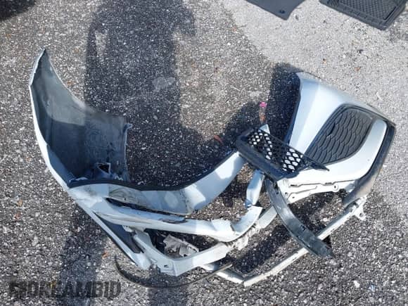 2022 Toyota Camry SE с VIN 4T1G11AK9NU017876, выставлен на аукционе IAAI как лот 43339411 с пробегом 129 171 миль миль и . История ставок и продаж доступна на DreamBid. Изображение 12.