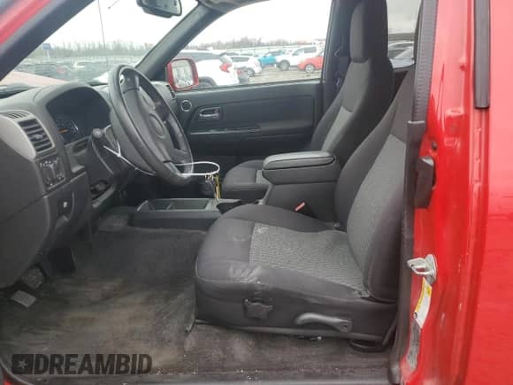 2011 Chevrolet Colorado with VIN 1GCJTDFE3B8111037, listed as a Copart auction lot 86576004 with 189,969 mi miles and Salvage title. Bid and sale history available at DreamBid. Image 7.