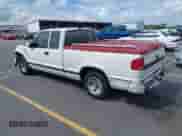 1995 Chevrolet S-10 LS с VIN 1GCCS19Z4S8222124, выставлен на аукционе IAAI как лот 42733517 с пробегом 274 729 миль миль и . История ставок и продаж доступна на DreamBid. Изображение 3.