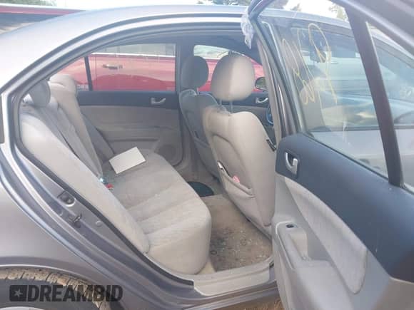 2007 Hyundai Sonata GLS с VIN 5NPET46C77H201509, выставлен на аукционе IAAI как лот 43289268 с пробегом 148 740 миль миль и . История ставок и продаж доступна на DreamBid. Изображение 8.