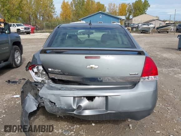 2008 Chevrolet Impala LT with VIN 2G1WT58KX89141799, listed as a IAAI auction lot 43419466 with 337,179 mi miles and . Bid and sale history available at DreamBid. Image 16.