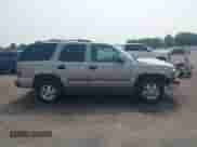 2003 Chevrolet Tahoe LS z VIN 1GNEC13Z43R124163, wystawiony jako IAAI lot #42374254 z przebiegiem 231 335 mil mil oraz . Historia ofert i sprzedaży dostępna na DreamBid. Obrazek 14.