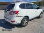 2010 Hyundai Santa Fe GLS z VIN 5NMSG3AB9AH360326, wystawiony jako IAAI lot #43458947 z przebiegiem 236 430 mil mil oraz . Historia ofert i sprzedaży dostępna na DreamBid. Obrazek 4.
