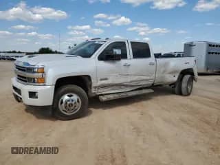 2019 Chevrolet Silverado 3500HD High Country с VIN 1GC4KYEY9KF269400, выставлен на аукционе Copart как лот 70964154 с пробегом 147 597 миль миль и Списание • Salvage title. История ставок и продаж доступна на DreamBid. Изображение 1.