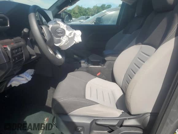 2024 Toyota Tacoma SR5 with VIN 3TMKB5FN5RM020760, listed as a Copart auction lot 61219275 with 4,143 mi miles and Non repairable. Bid and sale history available at DreamBid. Image 7.