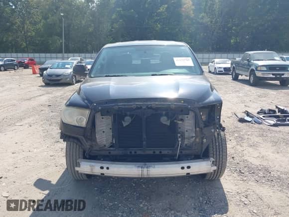 2012 Toyota Tundra z VIN 5TFRU5F11CX027728, wystawiony jako IAAI lot #43122765 z przebiegiem 196 119 mil mil oraz . Historia ofert i sprzedaży dostępna na DreamBid. Obrazek 13.