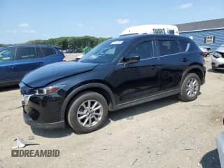 2022 Mazda CX-5 S Carbon Edition z VIN JM3KFBCM7N1629734, wystawiony jako Copart lot #69101805 z przebiegiem 28 491 mil mil oraz Szkoda całkowita • Salvage title. Historia ofert i sprzedaży dostępna na DreamBid. Obrazek 1.