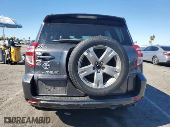 2009 Toyota RAV4 Sport with VIN JTMZK32V195025016, listed as a Copart auction lot 86840785 with 160,140 mi miles and Salvage title. Bid and sale history available at DreamBid. Image 6.