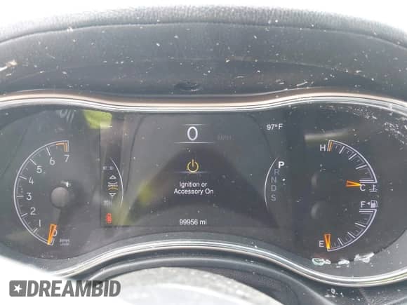 2015 Jeep Grand Cherokee Overland z VIN 1C4RJECG8FC749940, wystawiony jako IAAI lot #42769344 z przebiegiem 99 956 mil mil oraz . Historia ofert i sprzedaży dostępna na DreamBid. Obrazek 7.