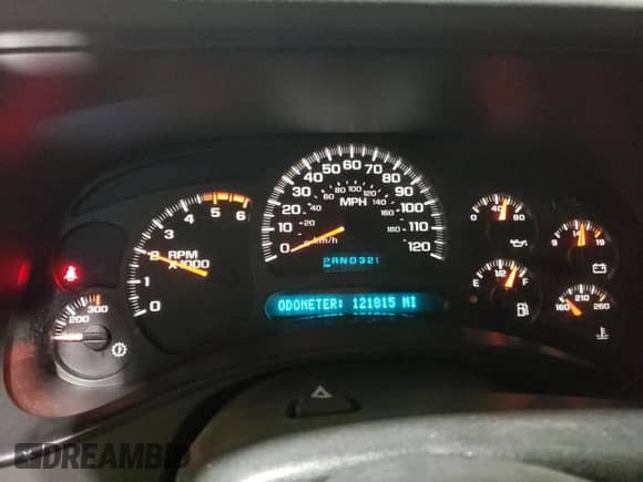 2003 Chevrolet Silverado 2500HD LT z VIN 1GCHK29G03E374026, wystawiony jako Copart lot #66545055 z przebiegiem 121 815 mil mil oraz Czysty tytuł • Clean title. Historia ofert i sprzedaży dostępna na DreamBid. Obrazek 9.