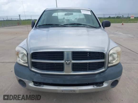 2007 Dodge 2500 SLT with VIN 3D7KR28A87G807899, listed as a IAAI auction lot 42450606 with 304,053 mi miles and . Bid and sale history available at DreamBid. Image 12.
