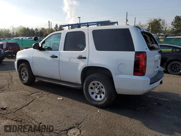 2013 Chevrolet Tahoe Commercial с VIN 1GNSK2E0XDR251009, выставлен на аукционе Copart как лот 52881275 с пробегом 185 029 миль миль и На запчасти • Non repairable. История ставок и продаж доступна на DreamBid. Изображение 2.