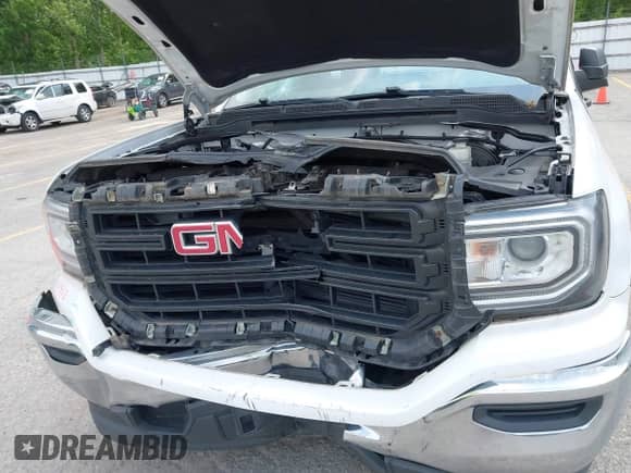 2017 GMC Sierra 1500 with VIN 1GTN1LEH6HZ307571, listed as a IAAI auction lot 42474912 with 170,981 mi miles and . Bid and sale history available at DreamBid. Image 6.