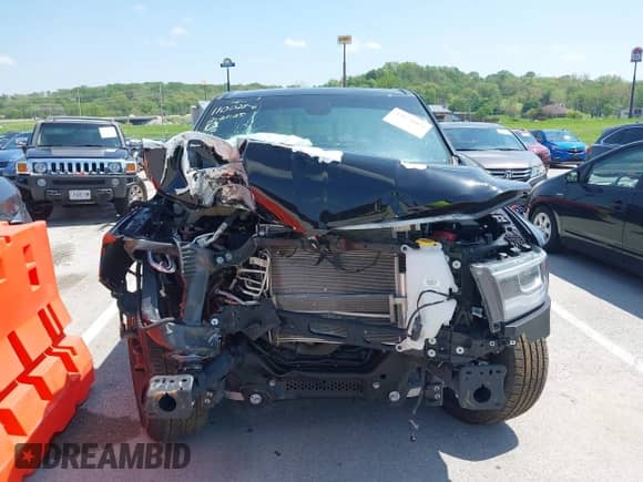 2022 Ram 1500 Big Horn z VIN 1C6RREBG2NN122445, wystawiony jako IAAI lot #42074069 z przebiegiem 83 505 mil mil oraz . Historia ofert i sprzedaży dostępna na DreamBid. Obrazek 11.