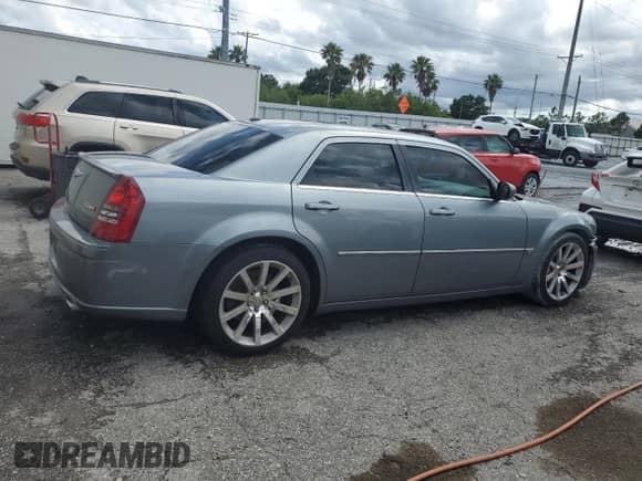 2006 Chrysler 300 C SRT-8 with VIN 2C3LA73W16H423780, listed as a Copart auction lot 56702105 with 93,826 mi miles and Salvage title. Bid and sale history available at DreamBid. Image 3.
