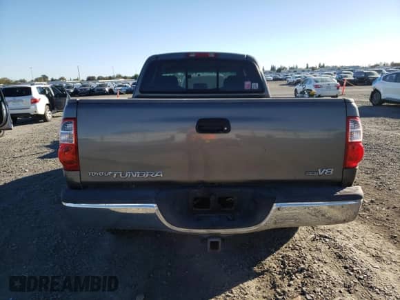 2006 Toyota Tundra SR5 with VIN 5TBRT34116S479787, listed as a Copart auction lot 85962075 with 189,734 mi miles and Clean title. Bid and sale history available at DreamBid. Image 6.
