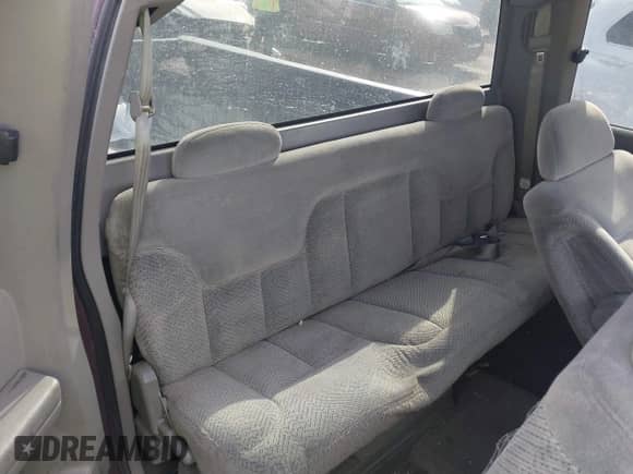 1997 Chevrolet Silverado 1500 with VIN 2GCEK19R5V1158174, listed as a IAAI auction lot 41461174 with 213,141 mi miles and . Bid and sale history available at DreamBid. Image 8.