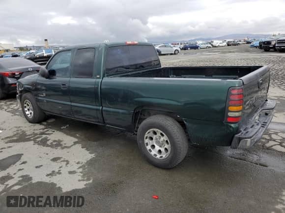 2001 Chevrolet Silverado 1500 с VIN 1GCEC19WX1Z319798, выставлен на аукционе Copart как лот 82451165 с пробегом 158 596 миль миль и Списание • Salvage title. История ставок и продаж доступна на DreamBid. Изображение 2.