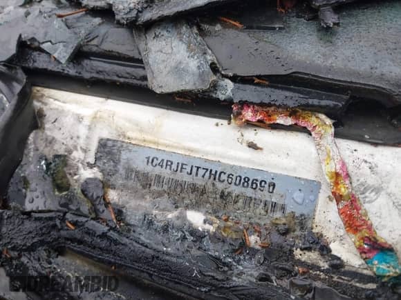 2017 Jeep Grand Cherokee Summit с VIN 1C4RJFJT7HC608690, выставлен на аукционе IAAI как лот 41072659 с пробегом Не указан миль и . История ставок и продаж доступна на DreamBid. Изображение 9.