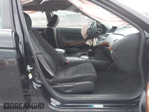 2011 Honda Accord EX z VIN 1HGCP3F79BA022205, wystawiony jako IAAI lot #41662514 z przebiegiem 124 052 mil mil oraz . Historia ofert i sprzedaży dostępna na DreamBid. Obrazek 5.