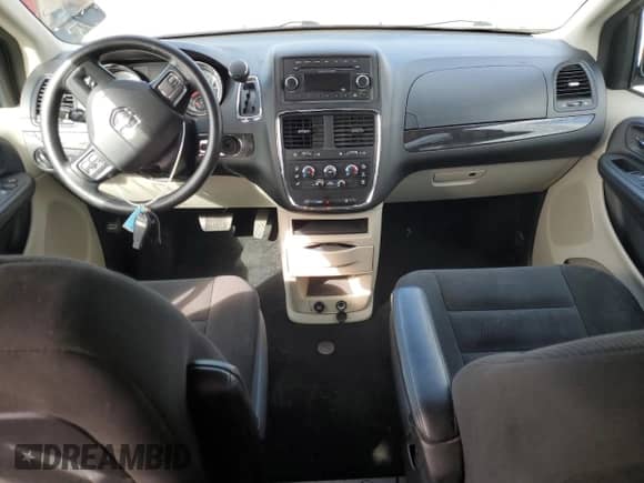 2017 Dodge Grand Caravan SE Plus with VIN 2C4RDGBG2HR567567, listed as a Copart auction lot 82450605 with 118,816 mi miles and Salvage title. Bid and sale history available at DreamBid. Image 8.