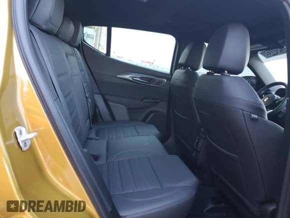 2024 Dodge Hornet GT z VIN ZACNDFAN1R3A39671, wystawiony jako Copart lot #42924435 z przebiegiem 18 123 mil mil oraz Czysty tytuł • Clean title. Historia ofert i sprzedaży dostępna na DreamBid. Obrazek 11.