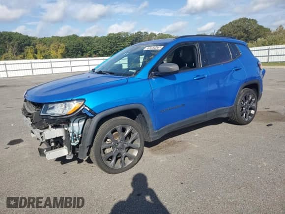 2021 Jeep Compass 80th Anniversary with VIN 3C4NJCEB4MT538353, listed as a Copart auction lot 85693435 with 81,766 mi miles and Clean title. Bid and sale history available at DreamBid. Image 1.
